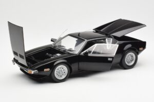 De Tomaso Pantera Musta Kyosho 1:18 08851BK Metalli — kuva 2 / 8