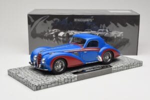 Delahaye Type 145 V12 Coupe Sininen Punainen Minichamps 1:18 107116121 Hartsi — kuva 6 / 6