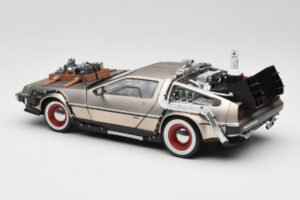 DeLorean DMC-12 Back to the Future Part III Sun Star 1:18 2712 Metalli — kuva 7 / 8