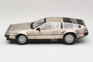 DeLorean DMC-12 Hopea Sun Star 1:18 2703 Metalli — kuva 3 / 6