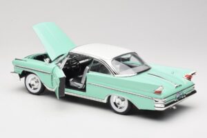 DeSoto Adventurer Vihreä Road Signature 1:18 92738-R1 Metalli — kuva 5 / 8