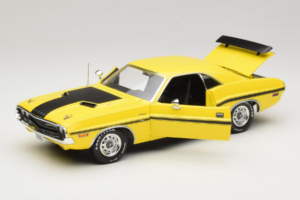 Dodge Challenger R/T NCIS TV Series Car Greenlight 1:18 12845 Metalli — kuva 2 / 8