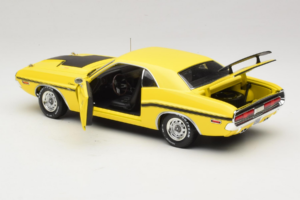 Dodge Challenger R/T NCIS TV Series Car Greenlight 1:18 12845 Metalli — kuva 5 / 8