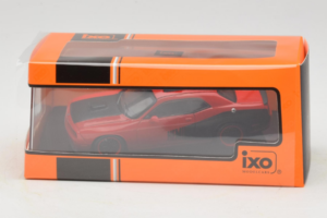Dodge Challenger SRT8 Punainen IXO 1:43 CLC597N Metalli — kuva 4 / 4