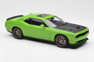 Dodge Challenger SRT Hellcat Vihreä GT Spirit 1:18 GT168 Hartsi — kuva 4 / 6