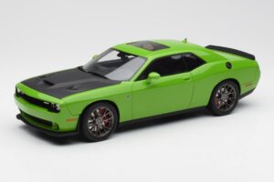 Dodge Challenger SRT Hellcat Vihreä GT Spirit 1:18 GT168 Hartsi