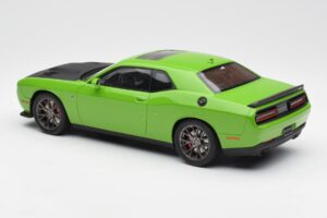 Dodge Challenger SRT Hellcat Vihreä GT Spirit 1:18 GT168 Hartsi — kuva 5 / 6