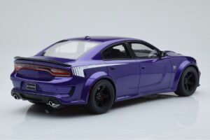 Dodge Charger Super Bee Violetti GT Spirit 1:18 GT895 Hartsi — kuva 2 / 6