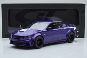 Dodge Charger Super Bee Violetti GT Spirit 1:18 GT895 Hartsi — kuva 6 / 6
