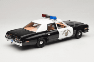 Dodge Monaco Highway Patrol CHiPS Auto World 1:18 AWSS112/06 Metalli — kuva 3 / 8