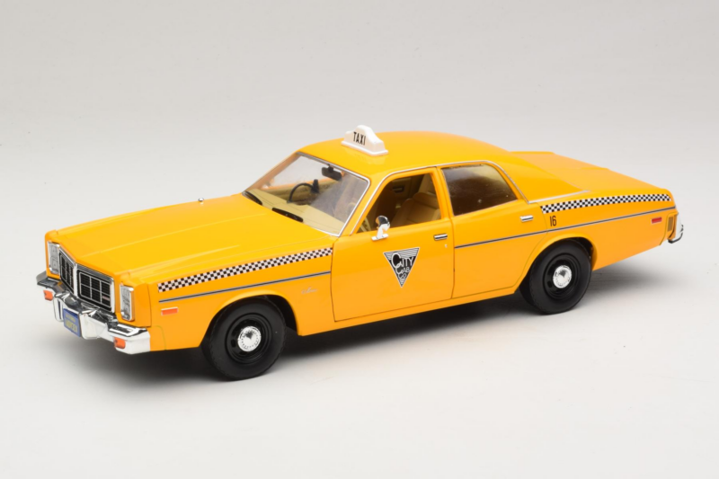 Dodge Monaco Taxi Rocky III GreenLight 1:18 19111 Metalli