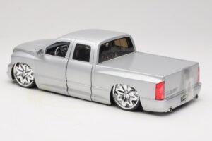 Dodge Ram Tuned Hopea Jada 1:18 63162-SM Metalli — kuva 7 / 8