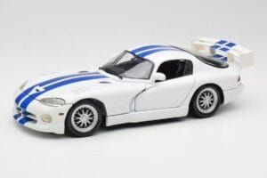 Dodge Viper GTS-R GT2 Valkoinen 1997 Maisto 1:18 50316 Metalli