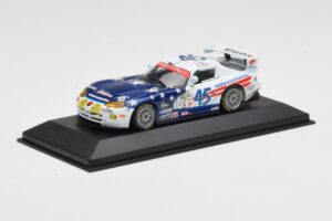 Dodge Viper GTS-R #45 Hezemans / Bunting / Zonca / Gregg Rolex 24 at Daytona 2002 Minichamps 1:43 400021445 Metalli — kuva 2 / 4