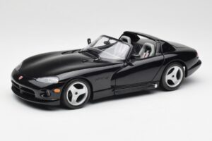 Dodge Viper RT/10 Musta Bburago 1:18 3065 Metalli