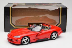 Dodge Viper RT/10 Punainen Bburago 1:18 3025-M1 Metalli — kuva 8 / 8