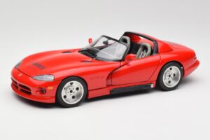 Dodge Viper RT/10 Punainen Rajoitettu Painos Bburago 1:18 3025 Metalli