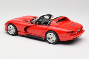 Dodge Viper RT/10 Punainen Rajoitettu Painos Bburago 1:18 3025 Metalli — kuva 7 / 8