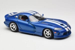 Dodge Viper GTS SR II Sininen Valkoisilla Raidoilla Bburago 1:18 3330 Metalli — kuva 6 / 8