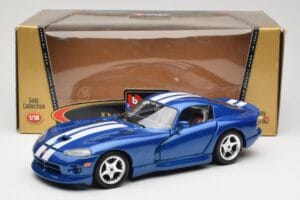 Dodge Viper GTS SR II Sininen Valkoisilla Raidoilla Bburago 1:18 3330 Metalli — kuva 8 / 8