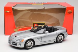 Dodge Viper SRT-10 Bright Hopea Bburago 1:18 34908 Metalli — kuva 8 / 8