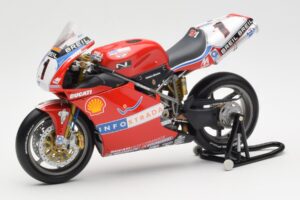 Ducati 998R WSB #1 T. Bayliss Ducati Infostrada 2002 Minichamps 1:12 122021201 Metalli — kuva 2 / 6