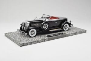 Duesenberg Model J Torpedo Disappearing Top Convertible Coupe Hopea Musta Minichamps 1:18 107150431 Hartsi