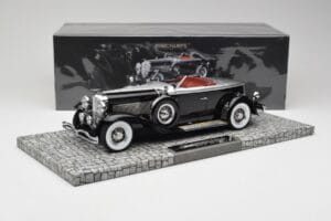 Duesenberg Model J Torpedo Disappearing Top Convertible Coupe Hopea Musta Minichamps 1:18 107150431 Hartsi — kuva 6 / 6