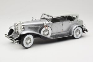 Duesenberg SJ Hopea GreenLight 1:18 13525 Metalli