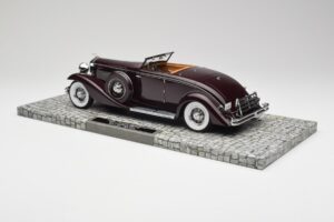 Duesenberg SJN Convertible Coupe Viininpunainen Minichamps 1:18 107150331 Metalli — kuva 4 / 6