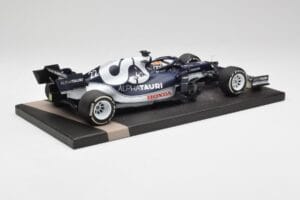 AlphaTauri AT02 #22 Y. Tsunoda Bahrain GP 2021 Minichamps 1:18 117210122 Metalli — kuva 3 / 6