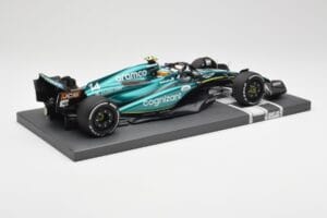 Aston Martin AMR23 #14 F. Alonso 3rd Place Saudi Arabian GP 2023 Minichamps 1:18 117230214 Metalli — kuva 3 / 7