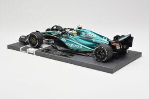 Aston Martin AMR23 #14 F. Alonso 3rd Place Saudi Arabian GP 2023 Minichamps 1:18 117230214 Metalli — kuva 5 / 7