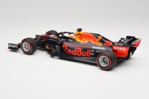 Aston Martin Red Bull Racing RB15 #33 M. Verstappen F1 2019 Minichamps 1:18 110190033 Metalli — kuva 5 / 7