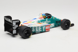 Benetton B186 #20 G. Berger F1 1986 Minichamps 1:18 80439418130 Metalli — kuva 2 / 6