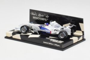 BMW Sauber F1.06 J. Villeneuve Showcar F1 2006 Minichamps 1:43 400060087 Metalli — kuva 2 / 5