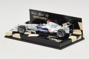 BMW Sauber F1.06 #16 N. Heidfeld BMW Sauber F1 Team 2006 Minichamps 1:43 400060016 Metalli — kuva 3 / 5