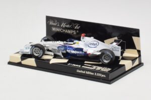 BMW Sauber F1.06 #10 N. Heidfeld Hungarian GP 3rd Place 2006 Minichamps 1:43 400060116 Metalli — kuva 3 / 5