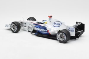 BMW Sauber F1.06 #16 N. Heidfeld F1 2006 Minichamps 1:18 100060016 Metalli — kuva 5 / 6