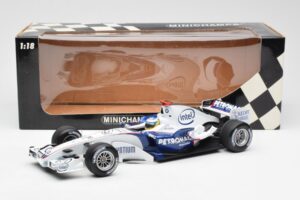 BMW Sauber F1.06 #16 N. Heidfeld F1 2006 Minichamps 1:18 100060016 Metalli — kuva 6 / 6