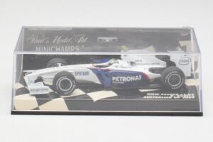 BMW Sauber F1.09 #5 R. Kubica Australian GP 2009 Minichamps 1:43 400090005 Metalli — kuva 4 / 5