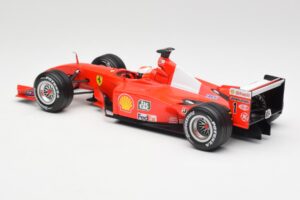 Ferrari F2001 #1 M. Schumacher F1 World Champion 2001 Punainen Hot Wheels 1:18 50202 Metalli — kuva 5 / 6