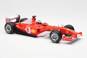 Ferrari F2003-GA #2 R. Barrichello F1 2003 Hot Wheels 1:18 B1024 Metalli — kuva 4 / 6