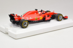 Ferrari SF71-H #5 S. Vettel Australian GP Winner 2018 BBR 1:18 BBR181805 Metalli — kuva 2 / 7
