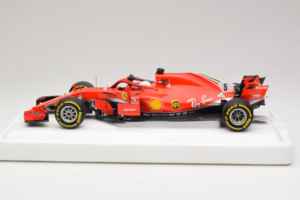 Ferrari SF71-H #5 S. Vettel Australian GP Winner 2018 BBR 1:18 BBR181805 Metalli — kuva 3 / 7