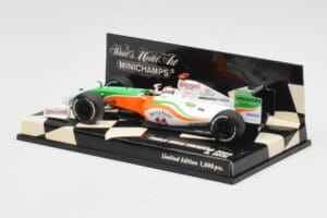 Force India Mercedes VJM02 #20 A. Sutil Showcar 2009 Minichamps 1:43 400090090 Metalli — kuva 3 / 5