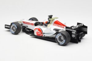 Honda RA106 Honda Racing Team J. Button F1 Showcar 2006 Minichamps 1:18 BUTTON001 Metalli — kuva 5 / 6