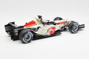 Honda Racing Team RA106 #12 J. Button F1 2006 Minichamps 1:18 100060012 Metalli — kuva 2 / 6
