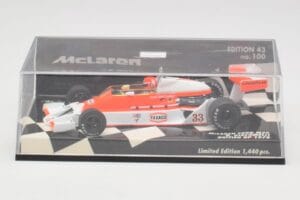 McLaren Ford M26 B. Giacomelli British GP 1978 Minichamps 1:43 530784333 Metalli — kuva 5 / 5