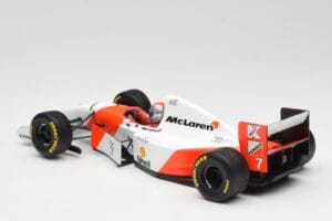 McLaren Ford MP4/8 #7 M. Andretti European GP 1993 Minichamps 1:18 530931827 Hartsi — kuva 5 / 7